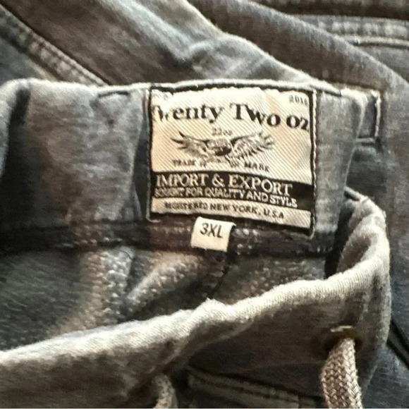 TWENTY TWO OZ (22 OZ) MEN'S Joggers - Picture 15 of 16